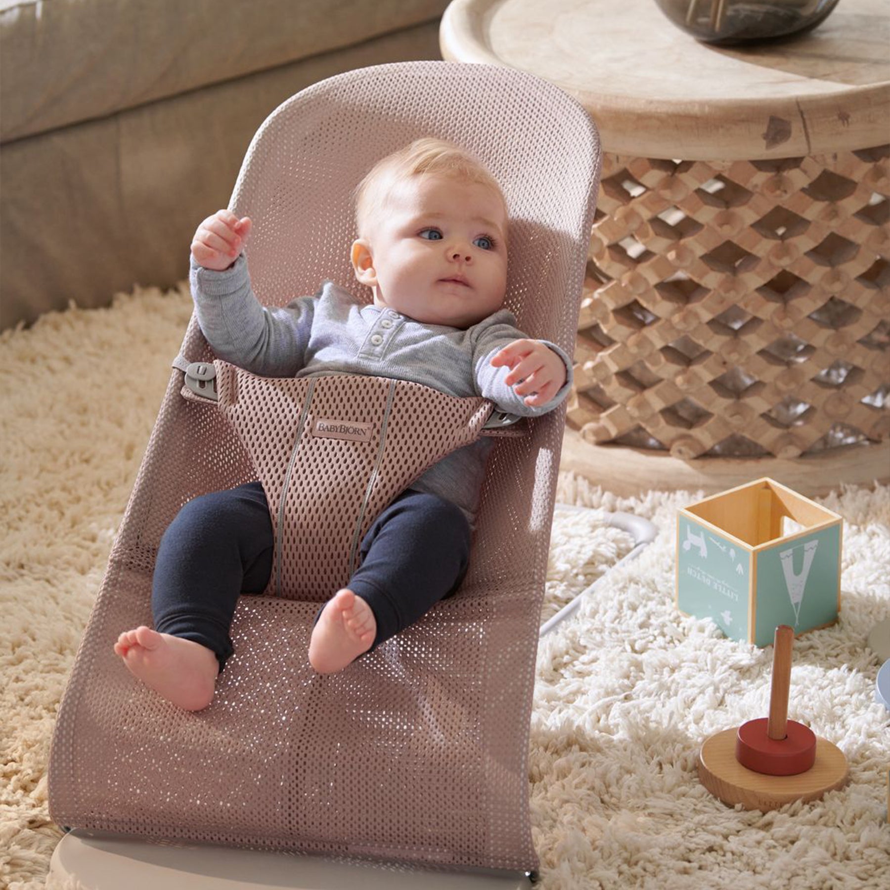 ベビービョルン] バウンサーBliss Air/ ブリス エア - メッシュ