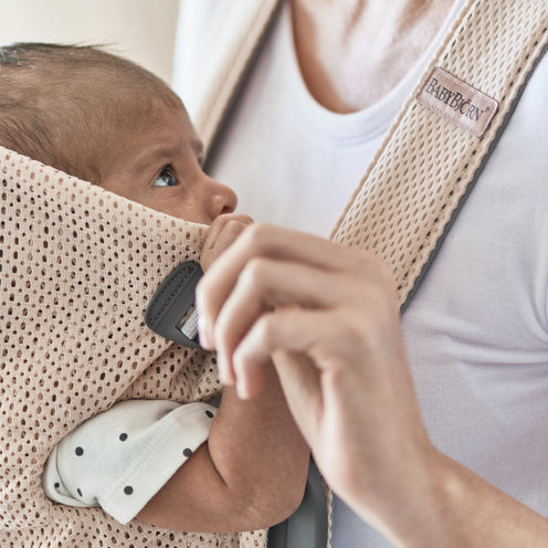 [ベビービョルン] ベビーキャリアMINI Air / ミニエア メッシュ