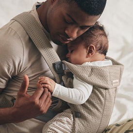 [ベビービョルン] ベビーキャリアMINI Air / ミニエア メッシュ