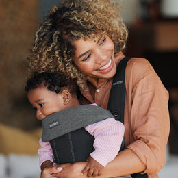 [ベビービョルン] ベビーキャリアMINI・MOVE用スタイ（ジャージー）