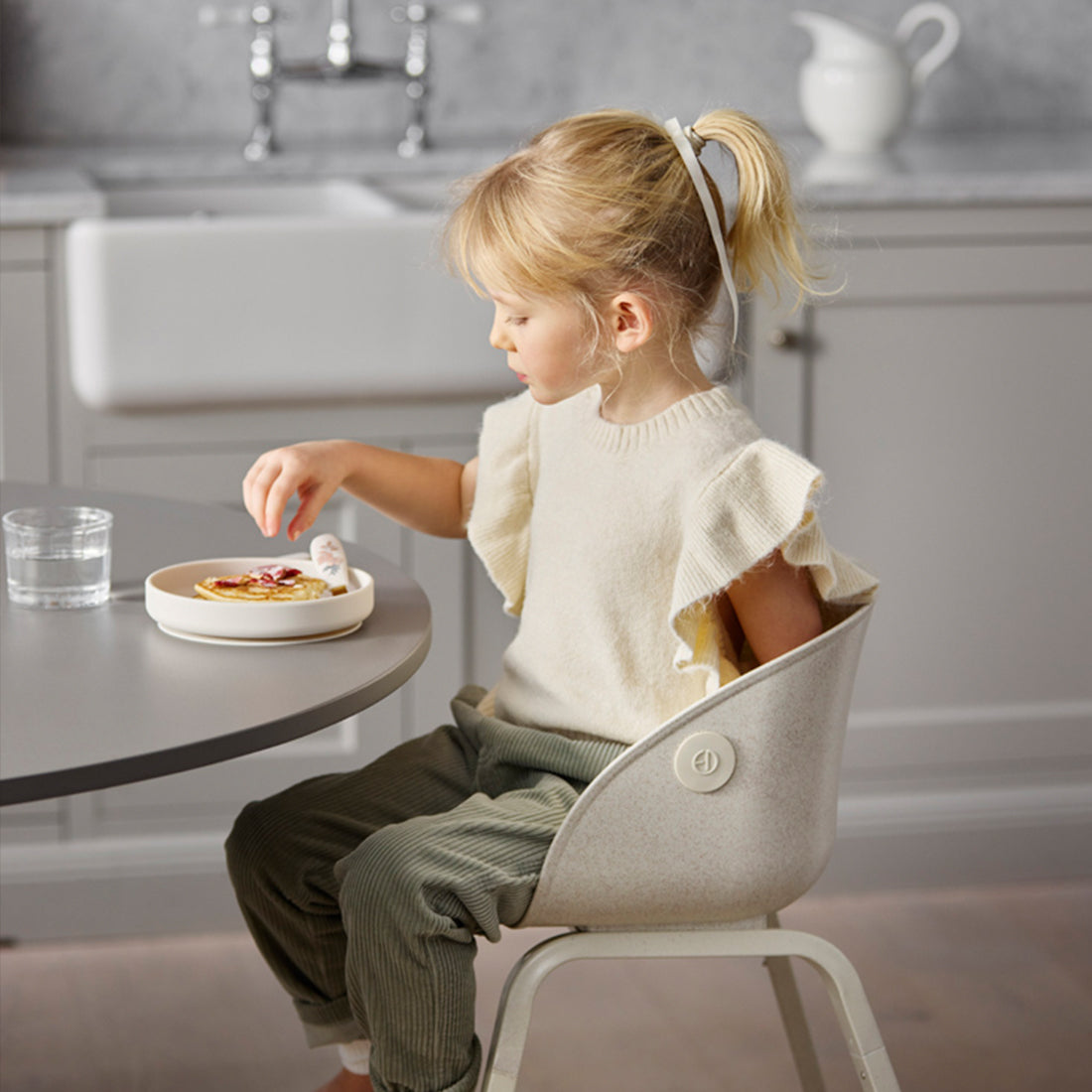 [エロディ] Grace High Chair / グレース ハイチェア