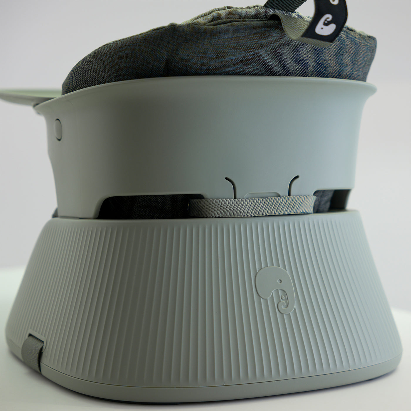 [ハニー] ブースターチェア（ポータブルチェア）