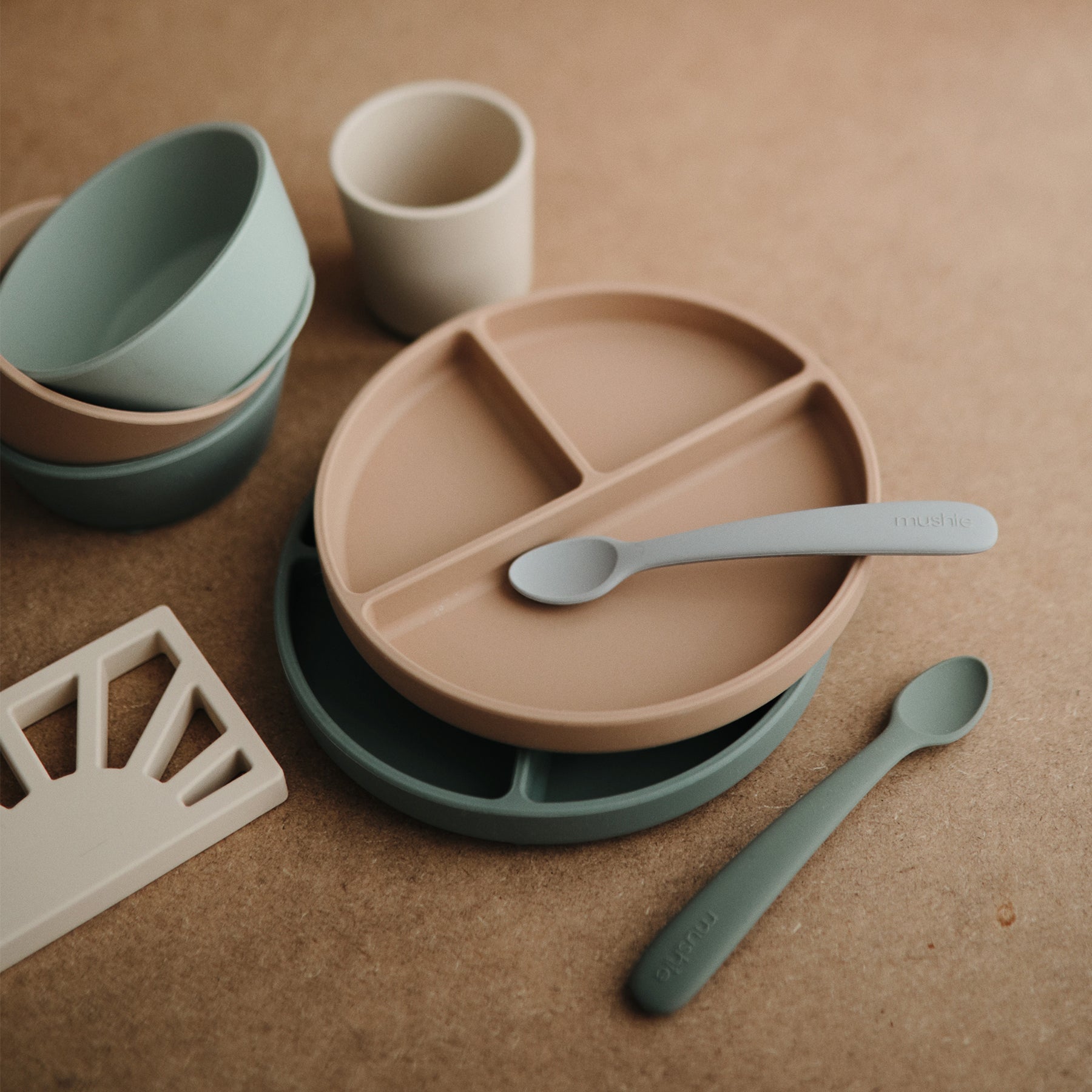 [ムシエ] シリコンフィーデングスプーン