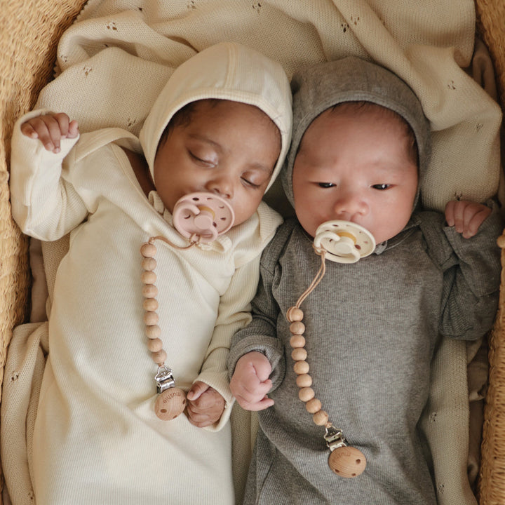 ムシエ] FRIGG おしゃぶり 2個セット- Moon（天然ゴム・0～6ヶ月