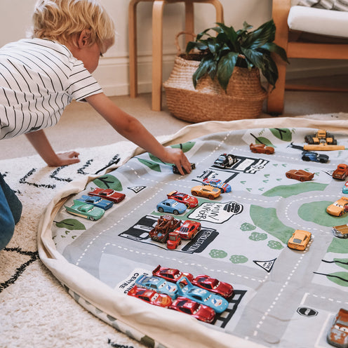 [play pouch] プレイポウチ（プレイマット）