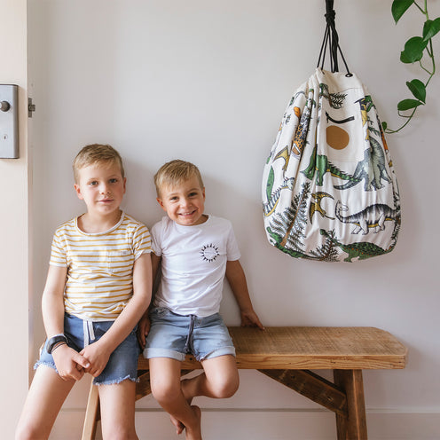 [play pouch] プレイポウチ（プレイマット）