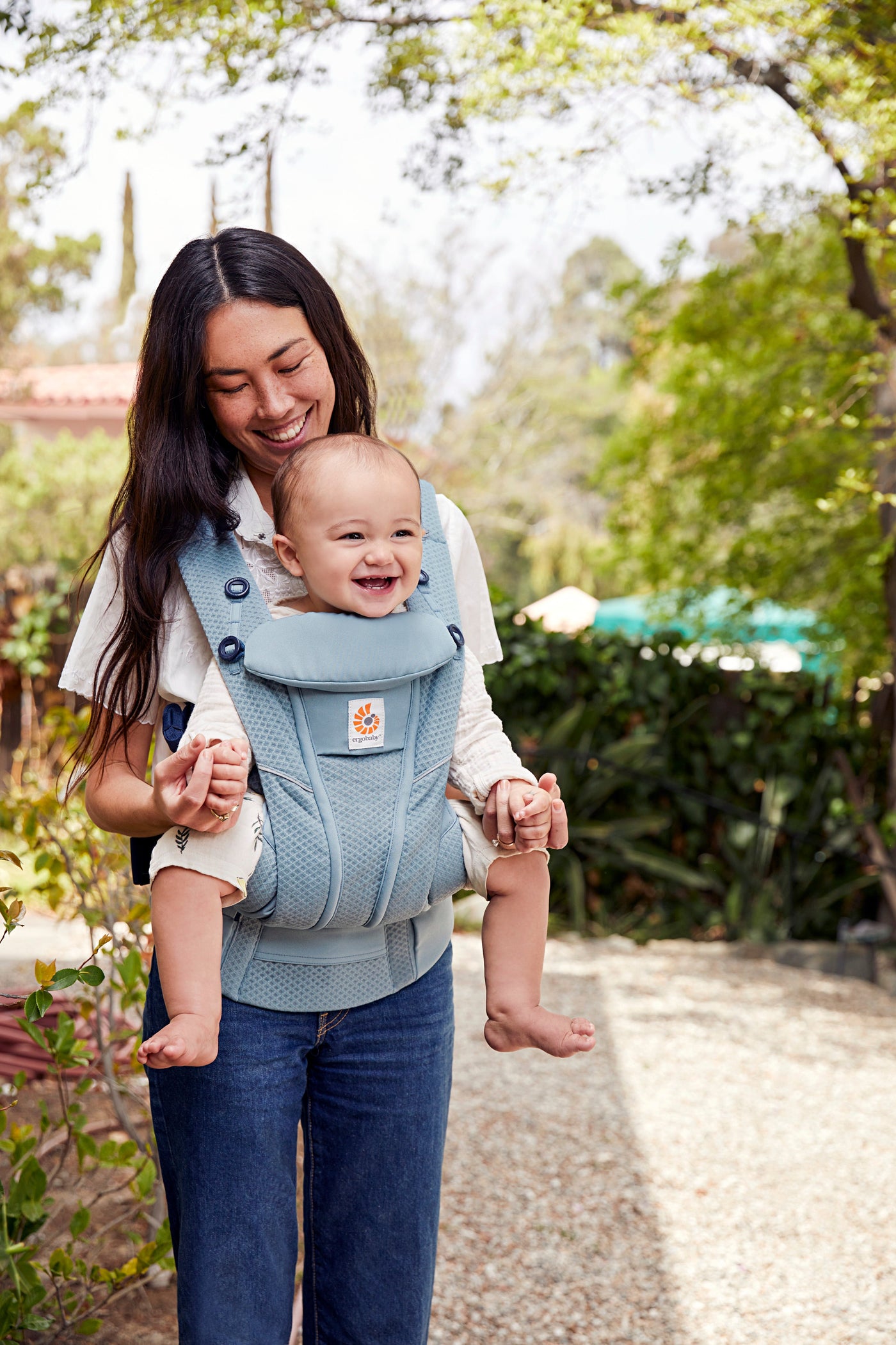 ergobaby OMNI breeze